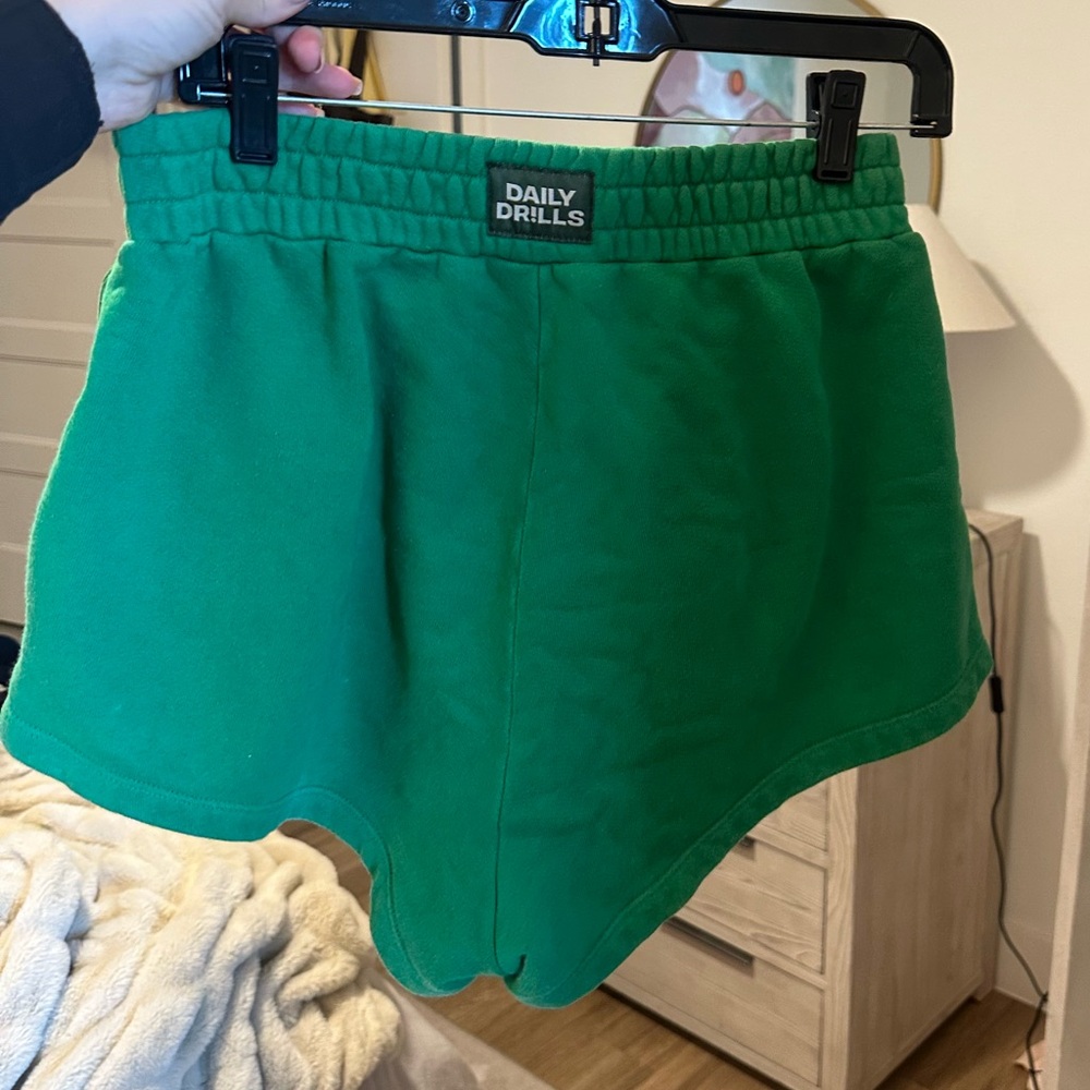 Daily Drills Green Super Shorts